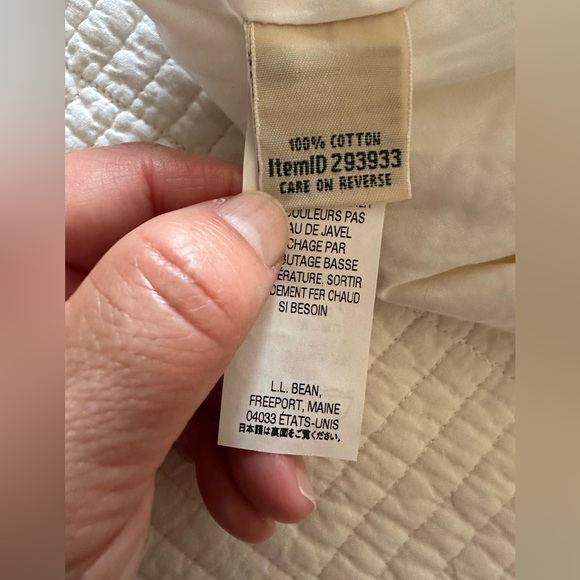 LL Bean Women’s Favorite Fit White Eyelet A-Line Skirt Waist Sz 38 Lined Pockets - Picture 4 of 10